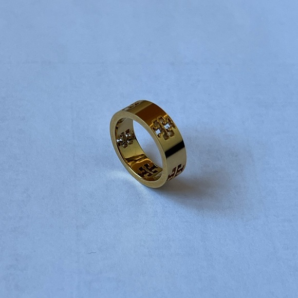 Tory Burch Tory Gold Ring - Picture 3 of 3